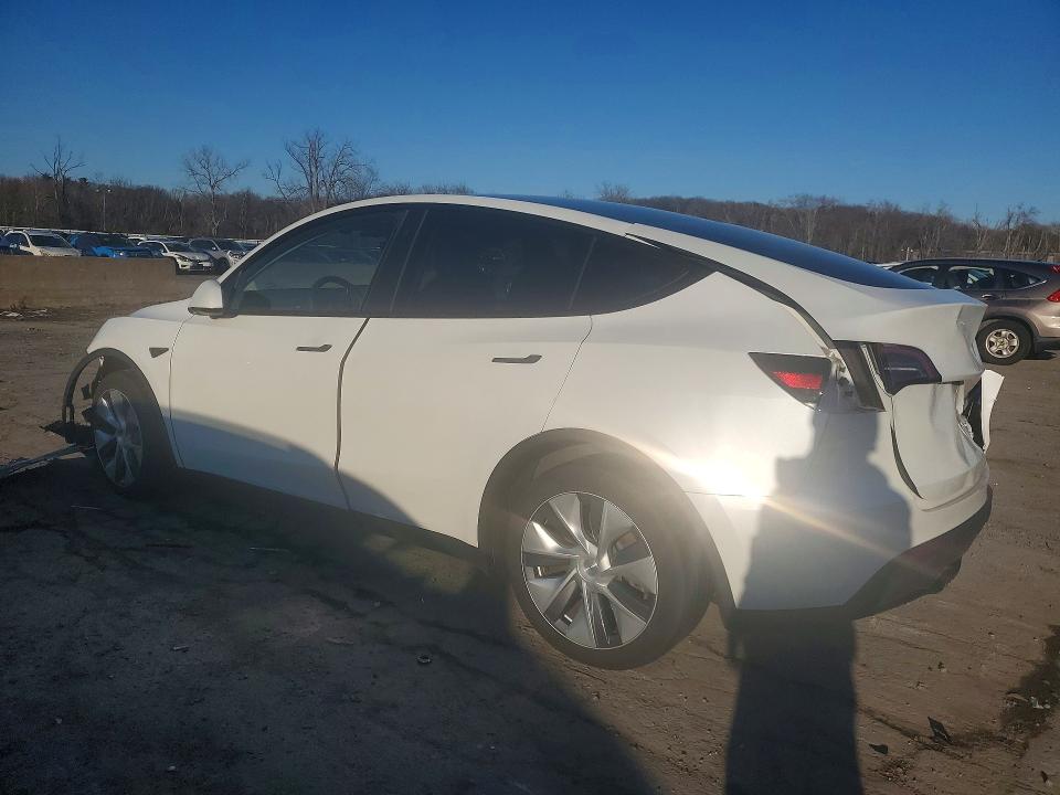 46737436 :رقم المزاد ، 7SAYGDEE6PA059494 vin ، 2023 Tesla Model Y مزاد بيع