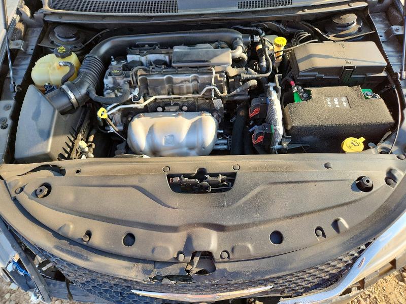 Продажа на аукционе авто 2015 Chrysler 200, vin: 1C3CCCCB8FN670494, номер лота: 47565796