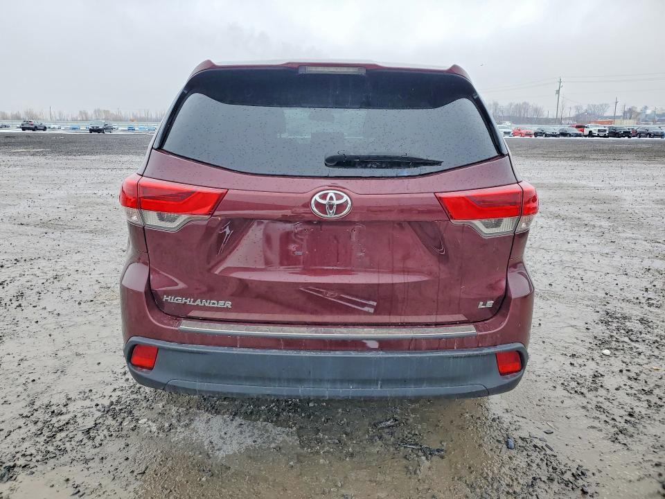 2018 Toyota Highlander მანქანა იყიდება აუქციონზე, vin: 5TDZZRFH5JS256020, აუქციონის ნომერი: 47351306