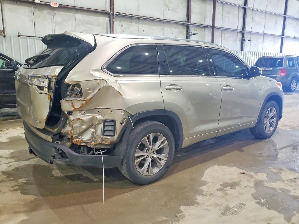 47994046 :رقم المزاد ، 5TDKKRFH3ES028268 vin ، 2014 Toyota Highlander مزاد بيع