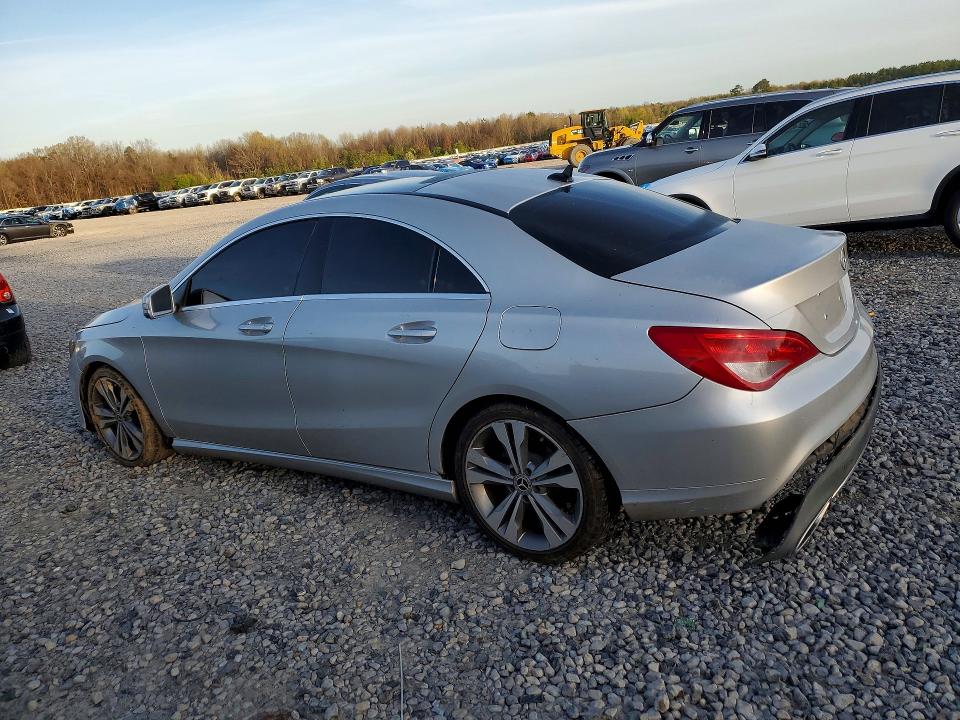 46284936 :رقم المزاد ، WDDSJ4EB6JN505803 vin ، 2018 Mercedes-benz Cla مزاد بيع