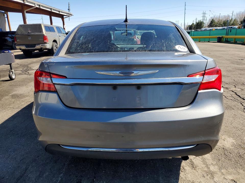 Продажа на аукционе авто 2013 Chrysler 200, vin: 1C3CCBBB8DN743548, номер лота: 79552575