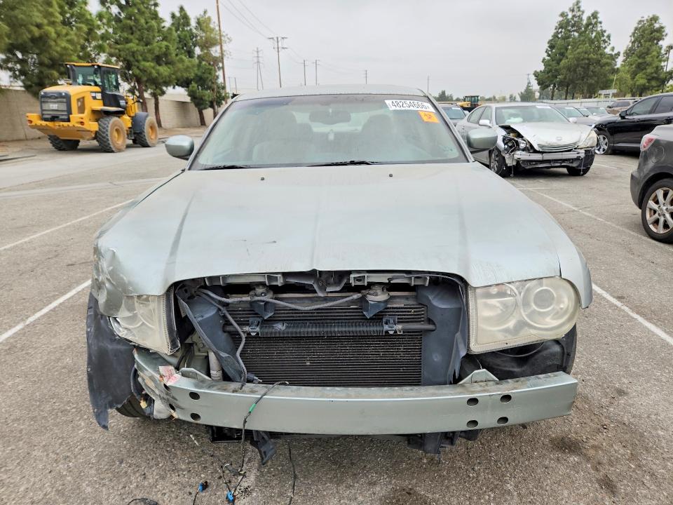 2006 Chrysler 300 მანქანა იყიდება აუქციონზე, vin: 2C3KA53GX6H146121, აუქციონის ნომერი: 48254666