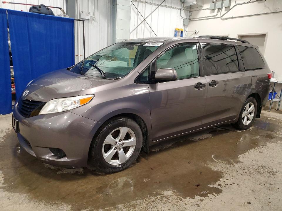 Aukcja sprzedaży 2017 Toyota Sienna, vin: 5TDZZ3DC0HS806917, numer aukcji: 45601666