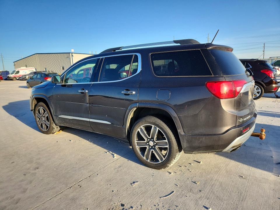 45810116 :رقم المزاد ، 1GKKNPLS9HZ289360 vin ، 2017 Gmc Acadia مزاد بيع
