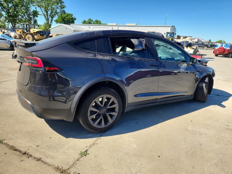 2024 Tesla Model X მანქანა იყიდება აუქციონზე, vin: 7SAXCDE57RF444592, აუქციონის ნომერი: 46948496