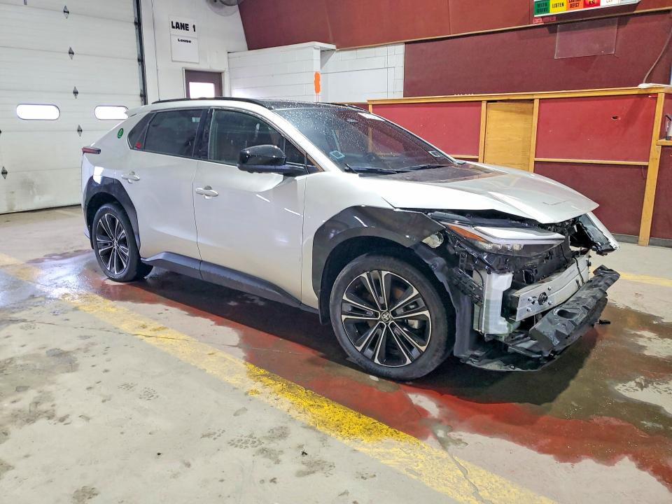 Продажа на аукционе авто 2023 Toyota Bz4x, vin: JTMABACA4PA039025, номер лота: 45601846