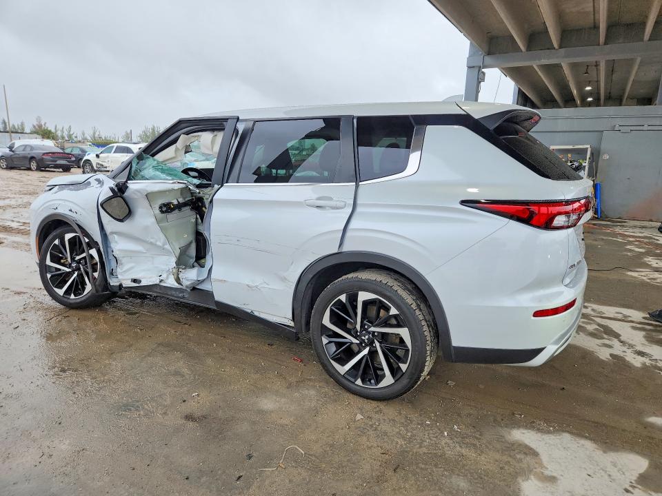 Продаж на аукціоні авто 2022 Mitsubishi Outlander, vin: JA4J4UA82NZ032630, номер лоту: 46112196