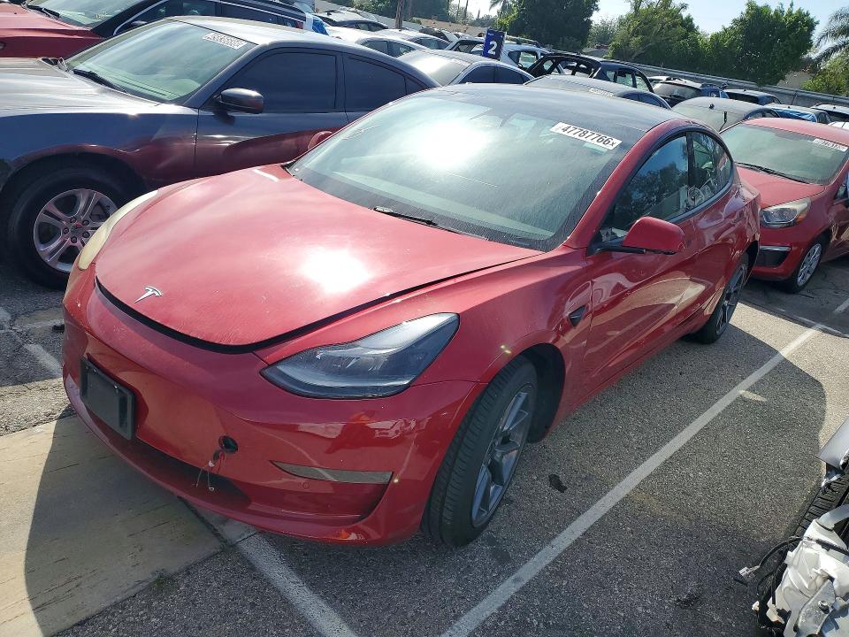 47787766 :رقم المزاد ، 5YJ3E1EA7NF288906 vin ، 2022 Tesla Model 3 مزاد بيع