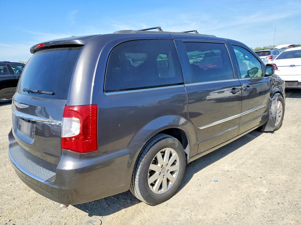 41740626 :رقم المزاد ، 2C4RC1BG8GR148167 vin ، 2016 Chrysler Town & Country مزاد بيع
