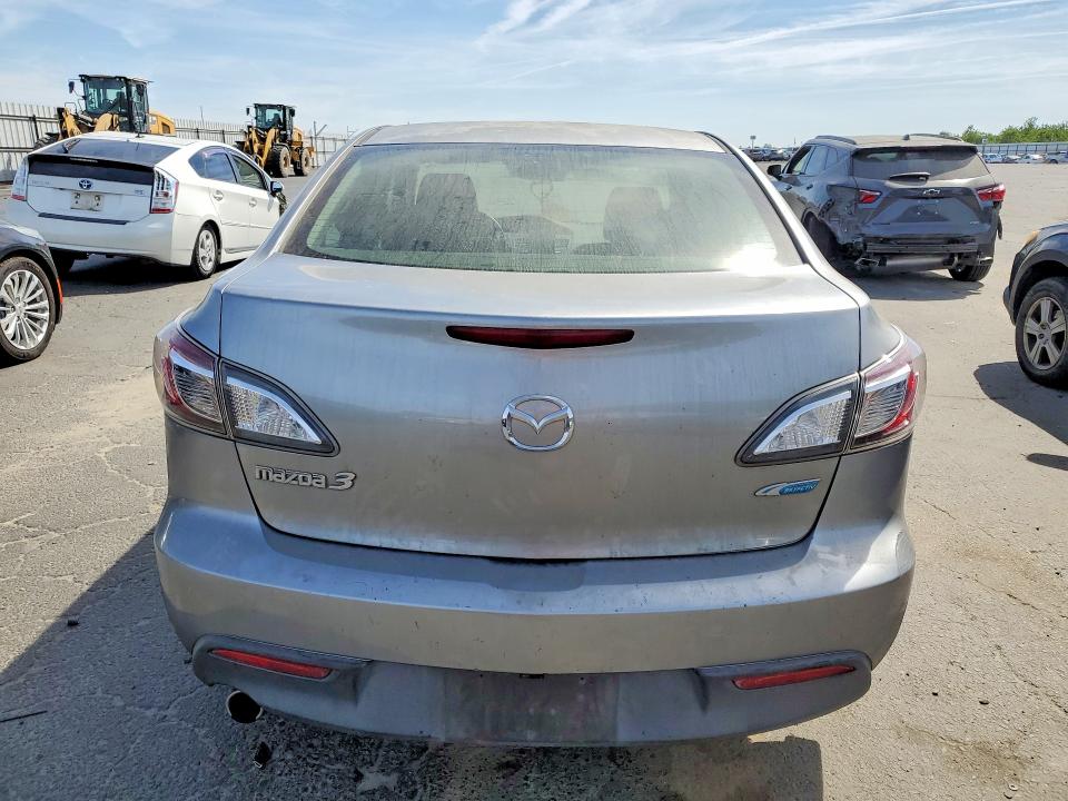 47845716 :رقم المزاد ، JM1BL1VGXB1491685 vin ، 2011 Mazda 3 مزاد بيع