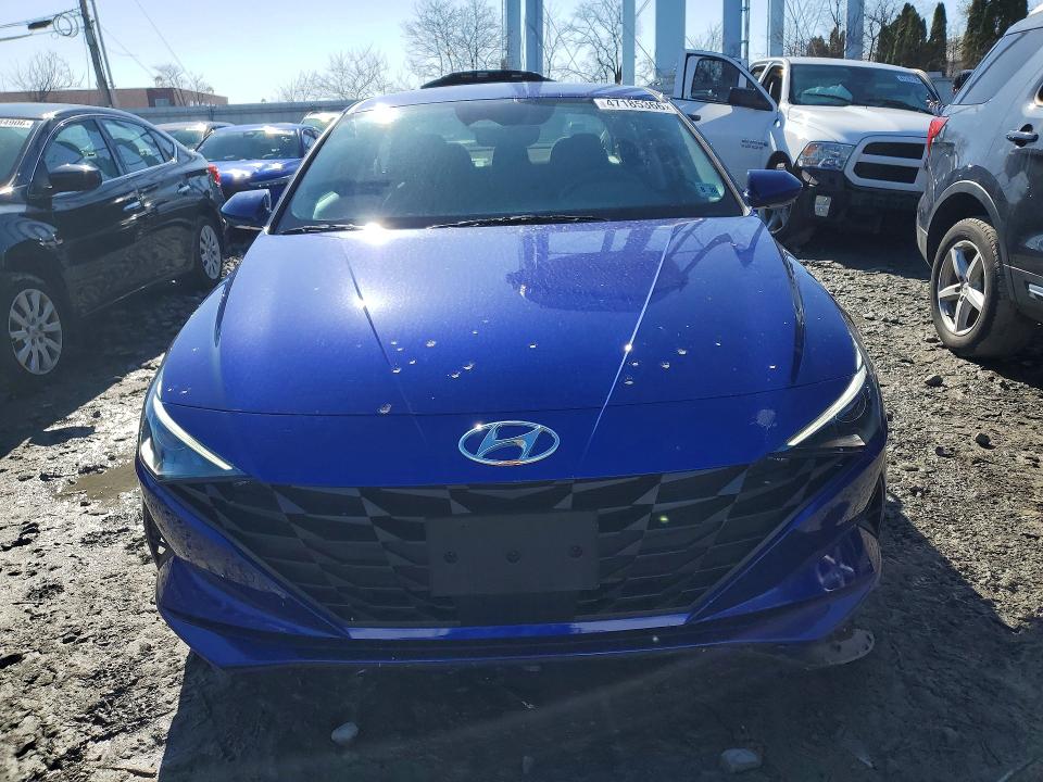 Продажа на аукционе авто 2023 Hyundai Elantra, vin: KMHLS4AG5PU615572, номер лота: 47185366