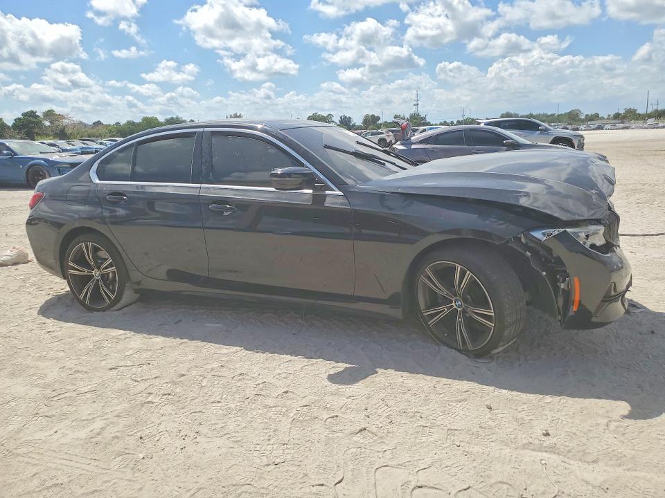 47752326 :رقم المزاد ، 3MW5R1J04M8B88661 vin ، 2021 Bmw 330i مزاد بيع