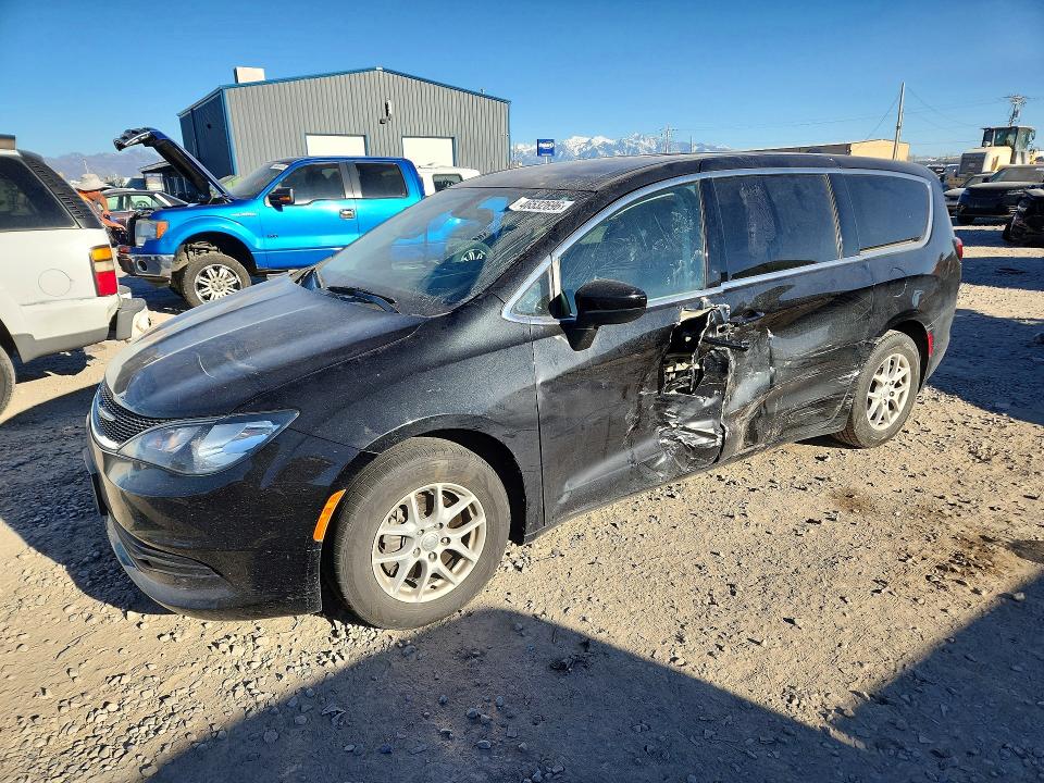 2017 Chrysler Pacifica მანქანა იყიდება აუქციონზე, vin: 2C4RC1DG7HR675664, აუქციონის ნომერი: 46532696