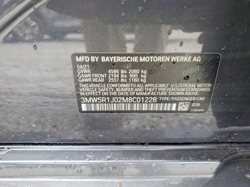 45484026 :رقم المزاد ، 3MW5R1J02M8C01228 vin ، 2021 Bmw 330i مزاد بيع