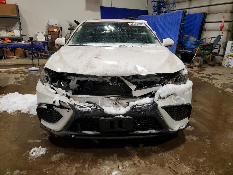 Продажа на аукционе авто 2023 Toyota Camry, vin: 4T1B21HKXPU019524, номер лота: 46148046