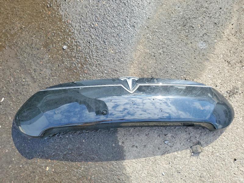 45873926 :رقم المزاد ، 5YJSA1H22FF095883 vin ، 2015 Tesla Model S مزاد بيع