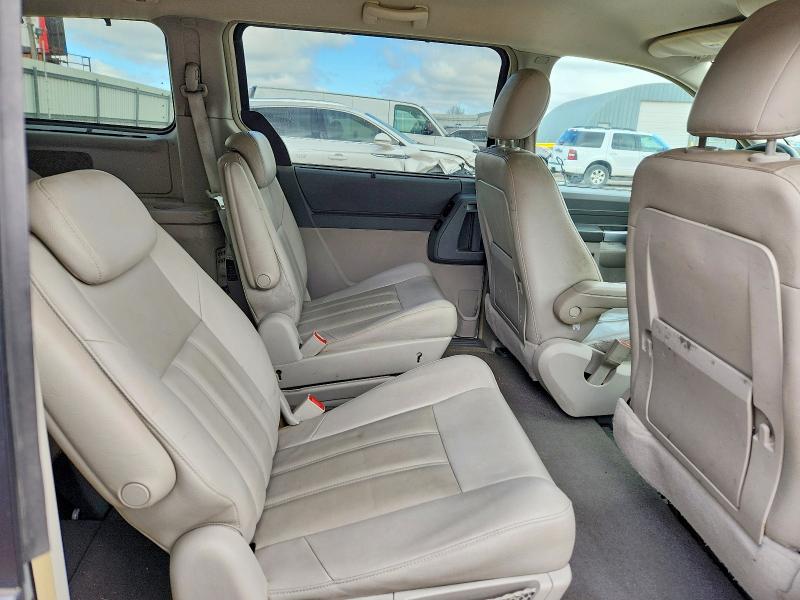 2008 Chrysler Town & Country მანქანა იყიდება აუქციონზე, vin: 2A8HR54P18R759697, აუქციონის ნომერი: 78872545