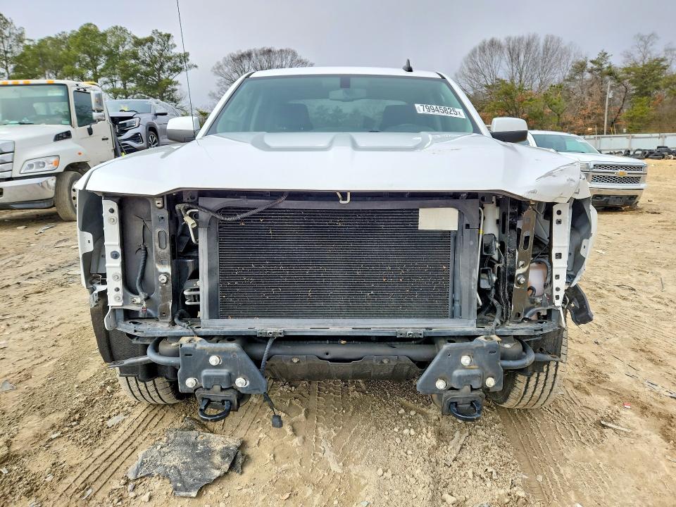 Aukcja sprzedaży 2018 Chevrolet Silverado, vin: 1GCVKREC6JZ238875, numer aukcji: 79945825