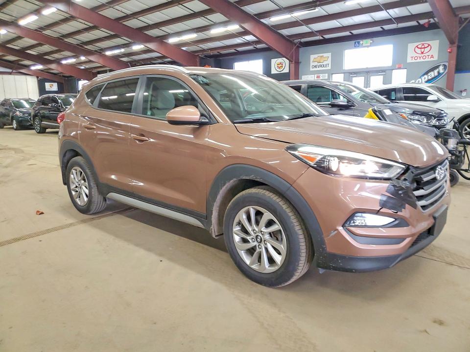 2017 Hyundai Tucson მანქანა იყიდება აუქციონზე, vin: KM8J3CA47HU384728, აუქციონის ნომერი: 47866426