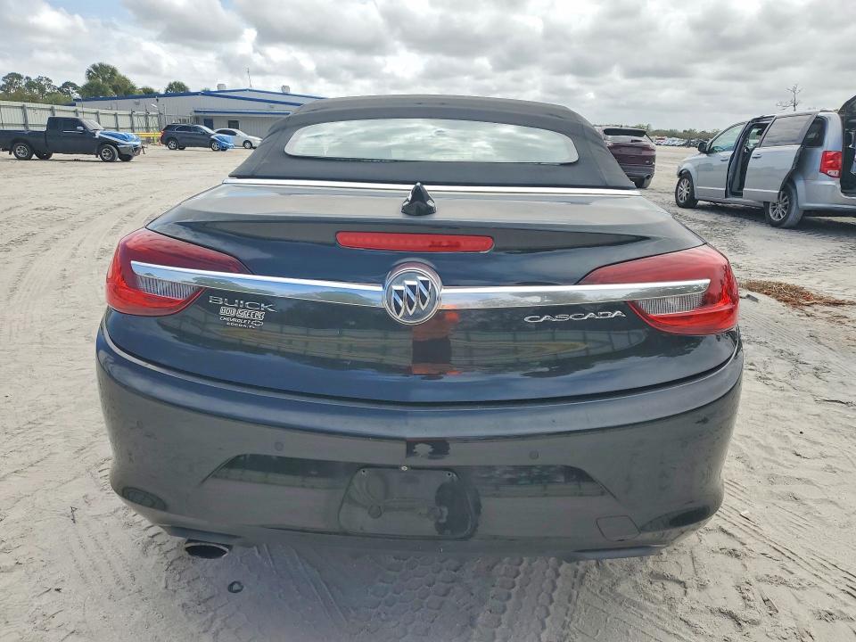 46027216 :رقم المزاد ، W04WT3N58GG039812 vin ، 2016 Buick Cascada مزاد بيع