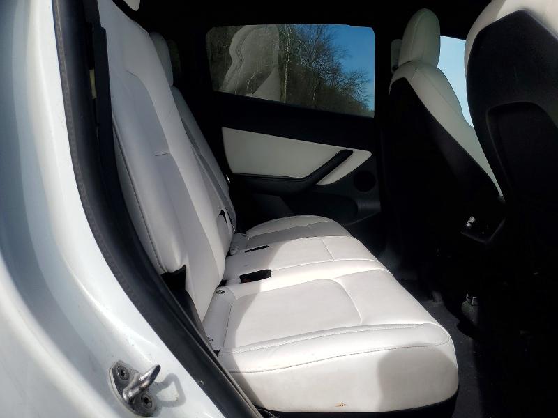 Продаж на аукціоні авто 2022 Tesla Model Y, vin: 7SAYGDEE6NF373730, номер лоту: 46501786