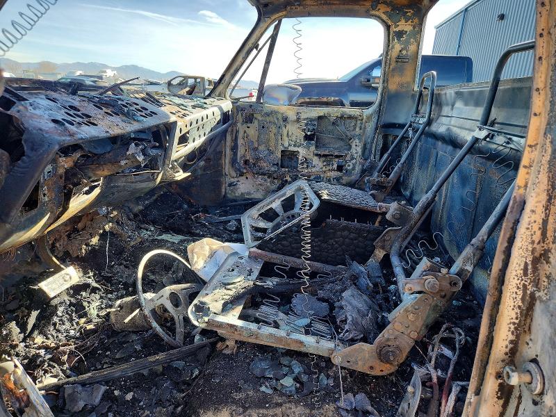 Продажа на аукционе авто 1981 Chevrolet C10, vin: 1GCDC14H9BS180620, номер лота: 45737356