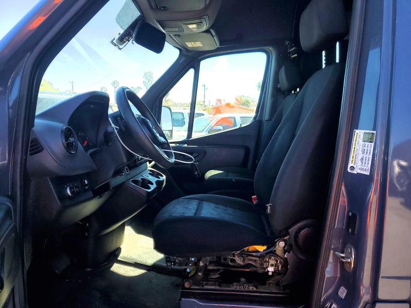 79997005 :رقم المزاد ، WD4PF1CD7KT007178 vin ، 2019 Mercedes Benz Sprinter مزاد بيع