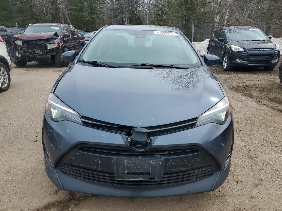 47699066 :رقم المزاد ، 2T1BURHE8JC103174 vin ، 2018 Toyota Corolla مزاد بيع