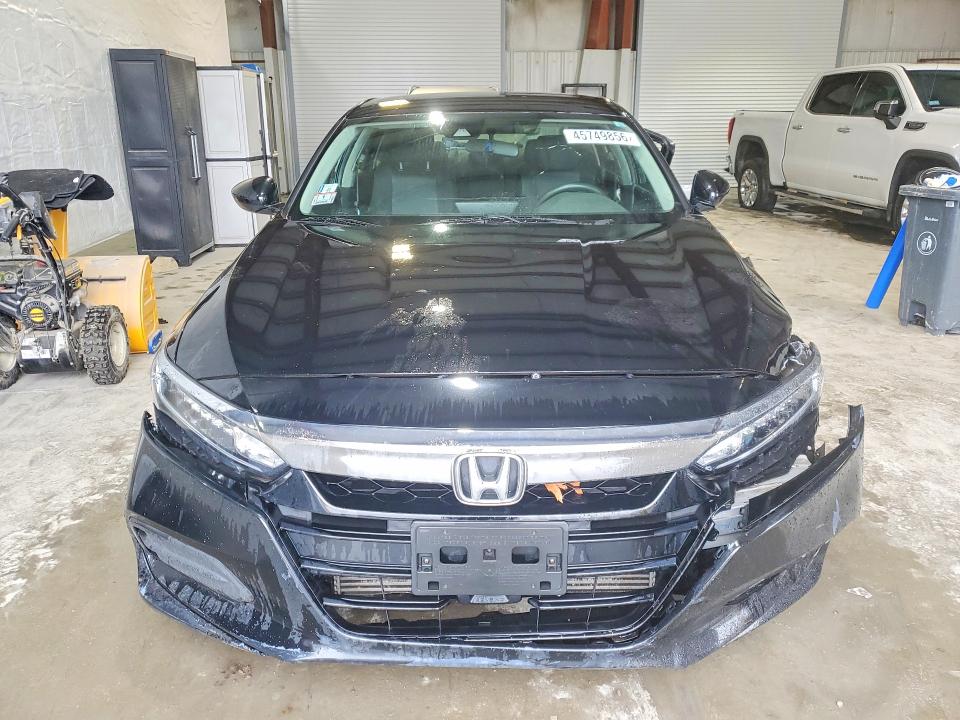 Aukcja sprzedaży 2018 Honda Accord, vin: 1HGCV1F10JA246032, numer aukcji: 45749856