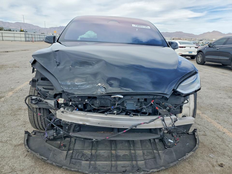 2023 Tesla Model X მანქანა იყიდება აუქციონზე, vin: 7SAXCBE53PF375868, აუქციონის ნომერი: 79803135