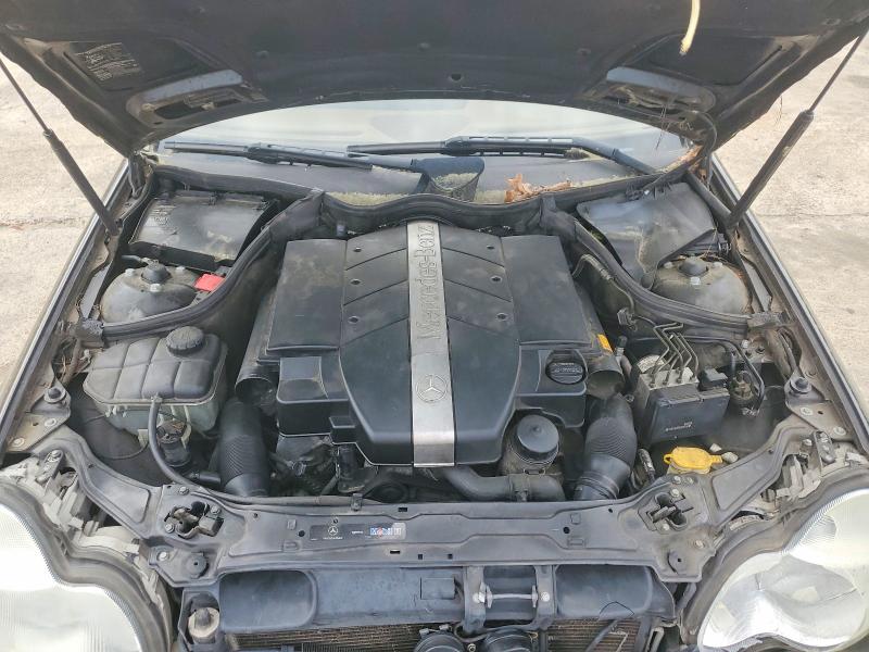 2004 Mercedes-benz C მანქანა იყიდება აუქციონზე, vin: WDBRF81J54F450224, აუქციონის ნომერი: 47329376
