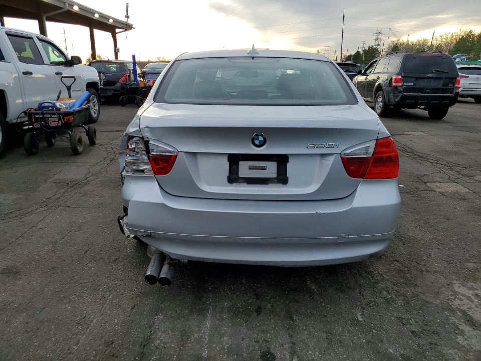 2006 Bmw 330 მანქანა იყიდება აუქციონზე, vin: WBAVB335X6PS06318, აუქციონის ნომერი: 45780156