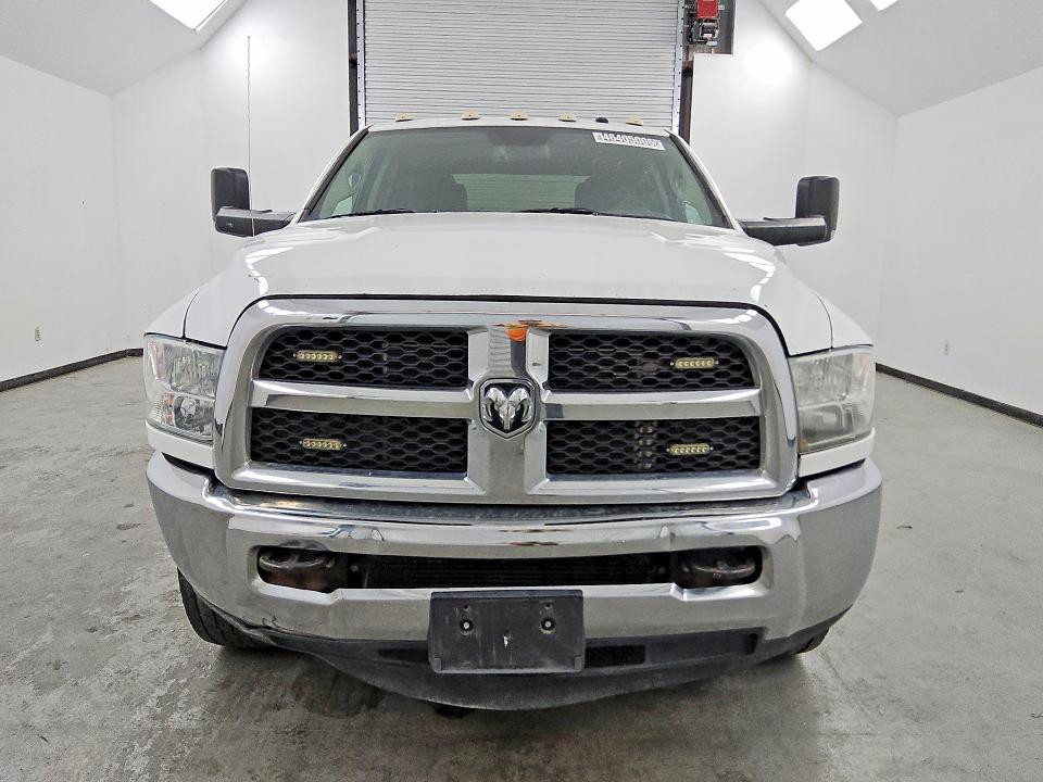 Продажа на аукционе авто 2018 Ram 2500, vin: 3C6UR4HLXJG325580, номер лота: 46405006