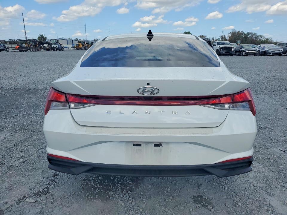 2021 Hyundai Elantra მანქანა იყიდება აუქციონზე, vin: 5NPLS4AG5MH039086, აუქციონის ნომერი: 79347225