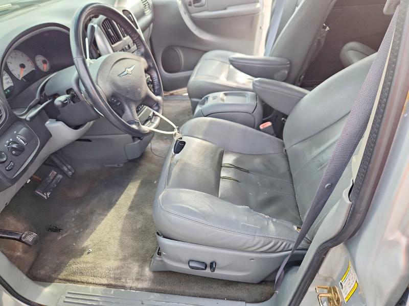 47371006 :رقم المزاد ، 2A4GP54L96R812935 vin ، 2006 Chrysler Town & Country مزاد بيع