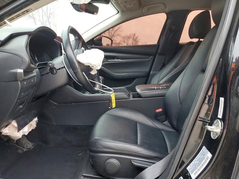 2021 Mazda 3 მანქანა იყიდება აუქციონზე, vin: JM1BPABL7M1322572, აუქციონის ნომერი: 46416906