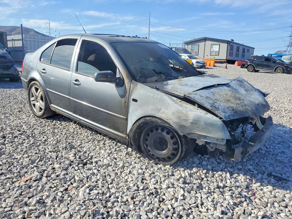 2004 Volkswagen Jetta მანქანა იყიდება აუქციონზე, vin: 3VWSE69M24M054368, აუქციონის ნომერი: 46832826