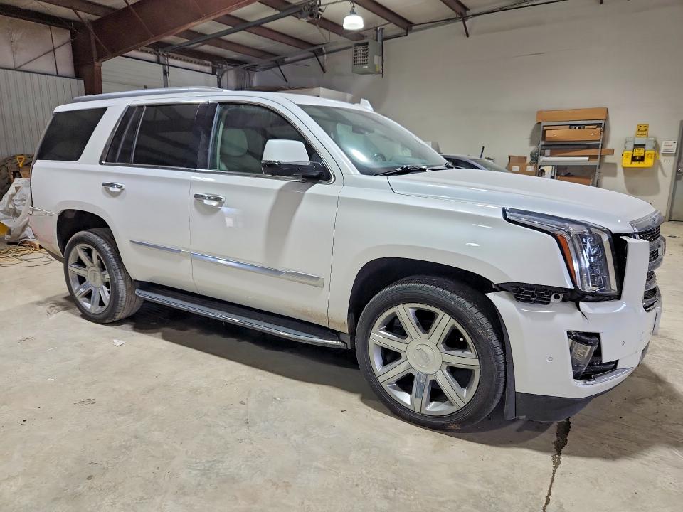 46091206 :رقم المزاد ، 1GYS4CKJ1LR208760 vin ، 2020 Cadillac Escalade مزاد بيع