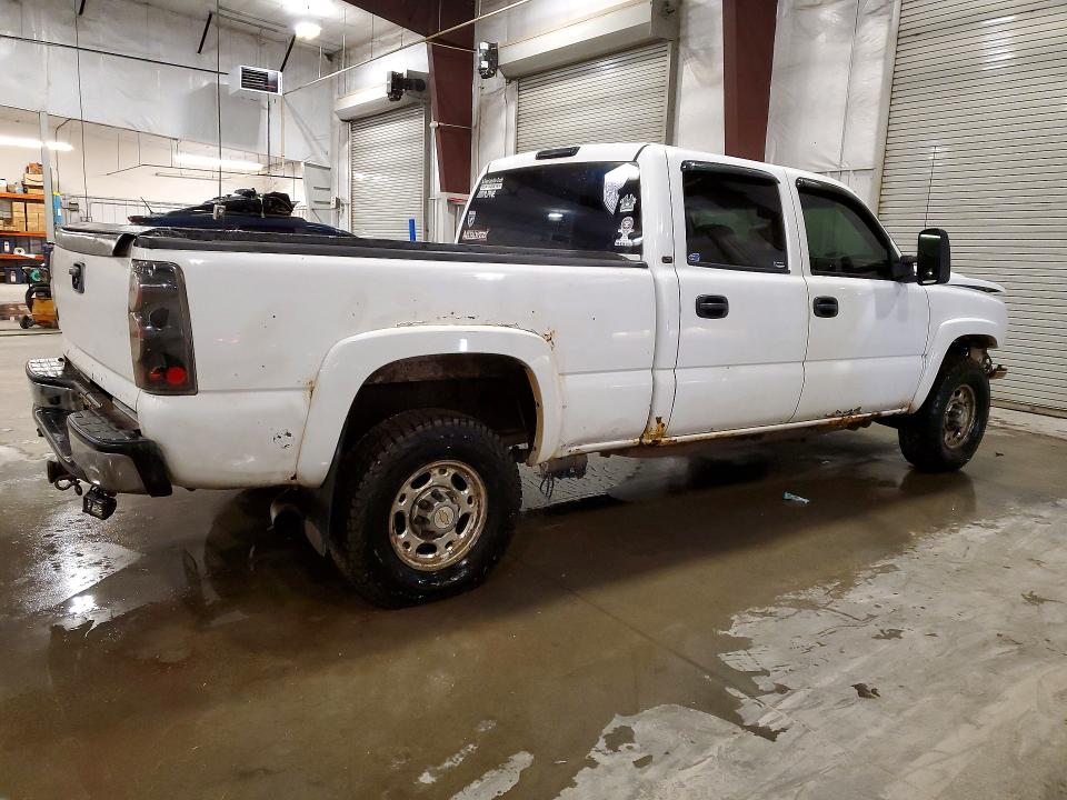 Продажа на аукционе авто 2005 Chevrolet Silverado, vin: 1GCHK23275F809327, номер лота: 47802416