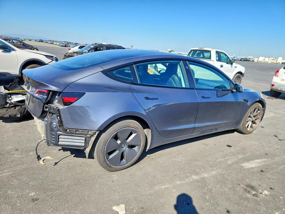 Продажа на аукционе авто 2023 Tesla Model 3, vin: 5YJ3E1EA9PF681454, номер лота: 46994246