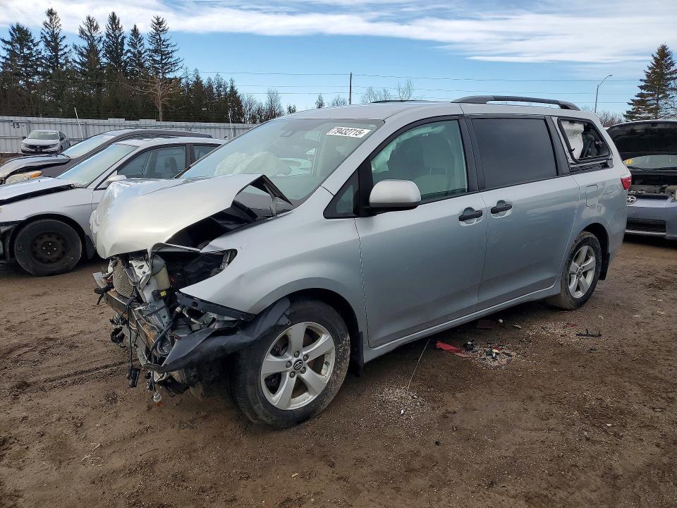 Aukcja sprzedaży 2019 Toyota Sienna, vin: 5TDZZ3DCXKS976225, numer aukcji: 79432715