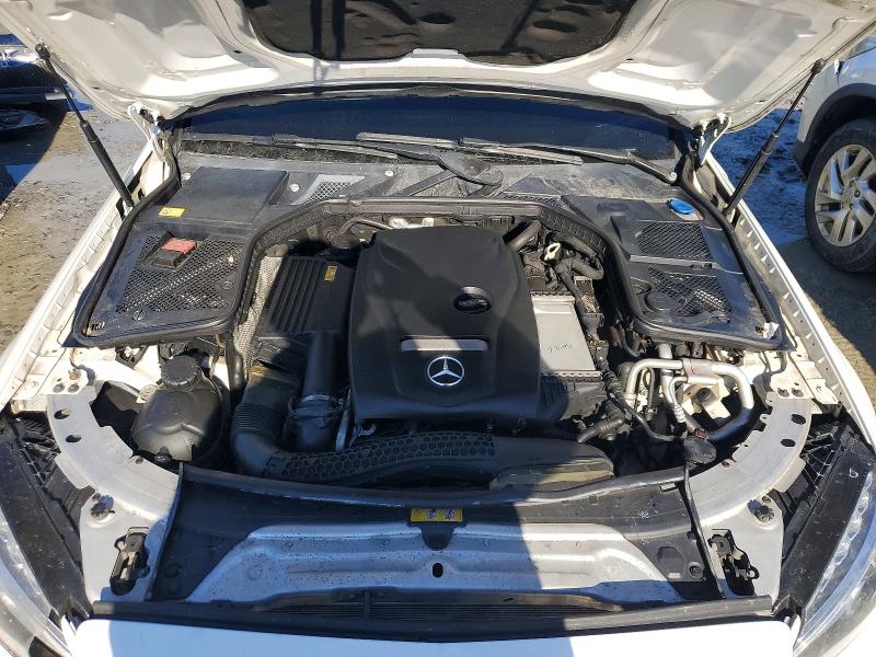 41962806 :رقم المزاد ، 55SWF4KB7FU010158 vin ، 2015 Mercedes-benz C مزاد بيع