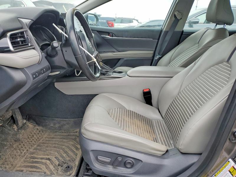 2021 Toyota Camry მანქანა იყიდება აუქციონზე, vin: 4T1G11AK1MU587529, აუქციონის ნომერი: 46678286