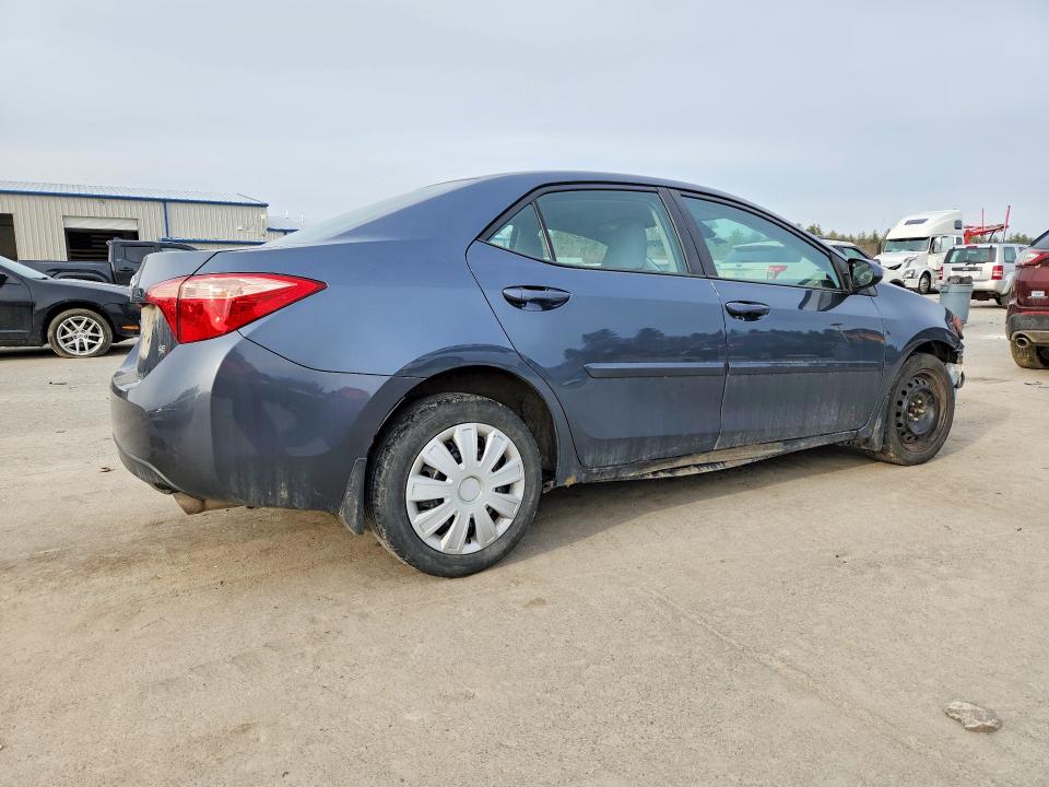 47787916 :رقم المزاد ، 2T1BURHE0HC934663 vin ، 2017 Toyota Corolla مزاد بيع