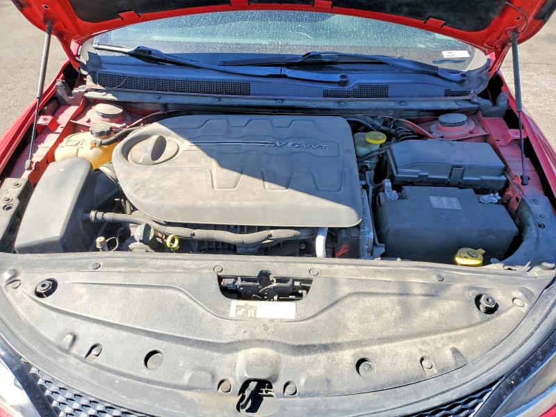 41897966 :رقم المزاد ، 1C3CCCDG7GN158463 vin ، 2016 Chrysler 200 مزاد بيع