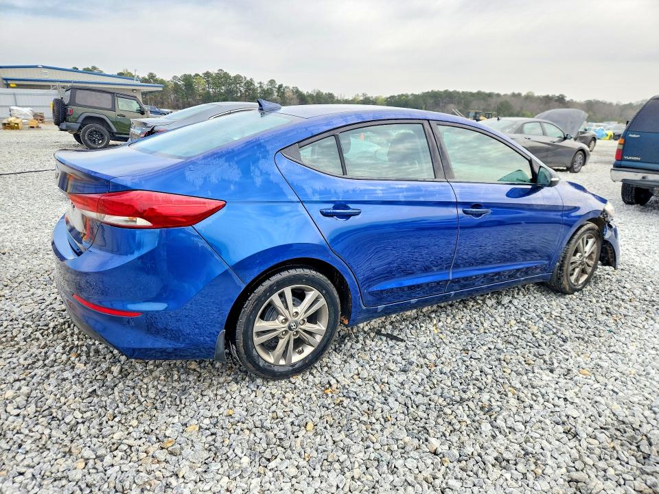 2017 Hyundai Elantra მანქანა იყიდება აუქციონზე, vin: 5NPD84LF0HH188194, აუქციონის ნომერი: 46157916