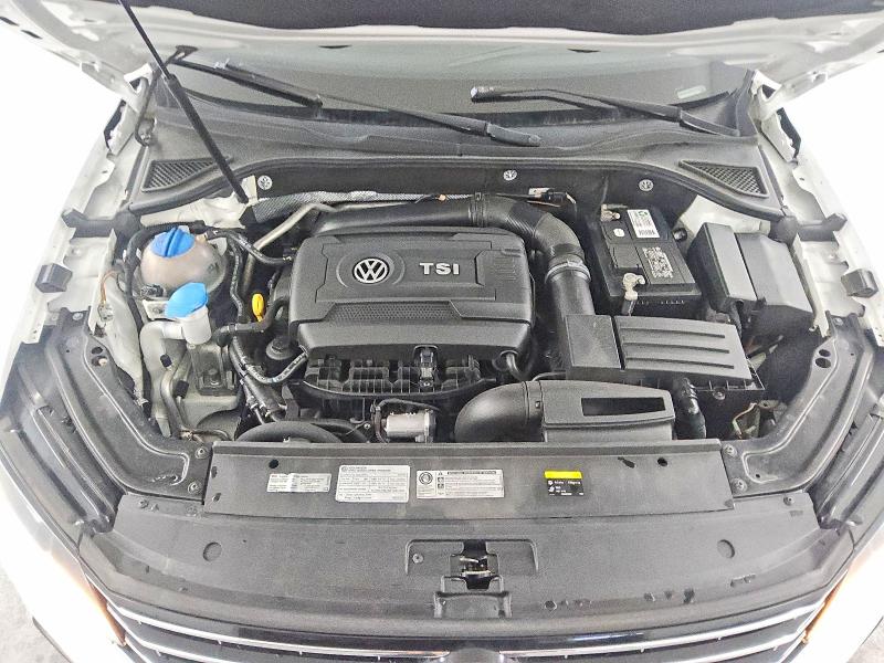 Продажа на аукционе авто 2016 Volkswagen Passat, vin: 1VWBT7A38GC010945, номер лота: 79306645