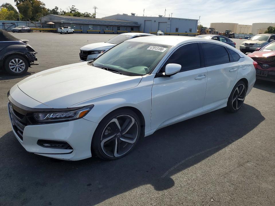 2018 Honda Accord მანქანა იყიდება აუქციონზე, vin: 1HGCV1F39JA092583, აუქციონის ნომერი: 47913186