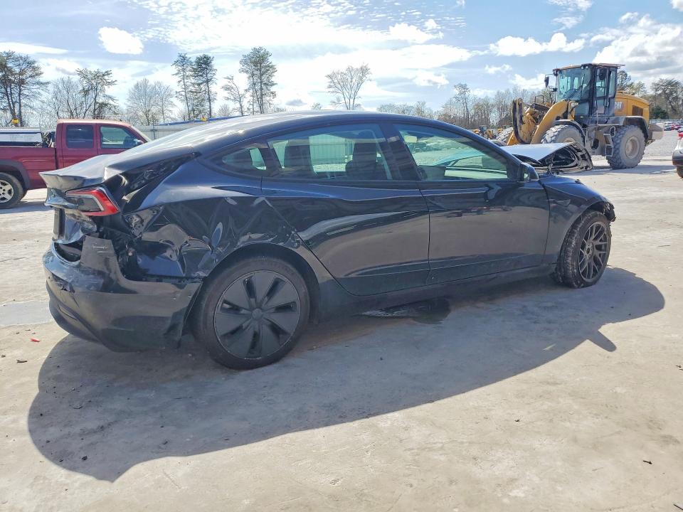 Продажа на аукционе авто 2025 Tesla Model 3, vin: 5YJ3E1EAXSF926092, номер лота: 41926936